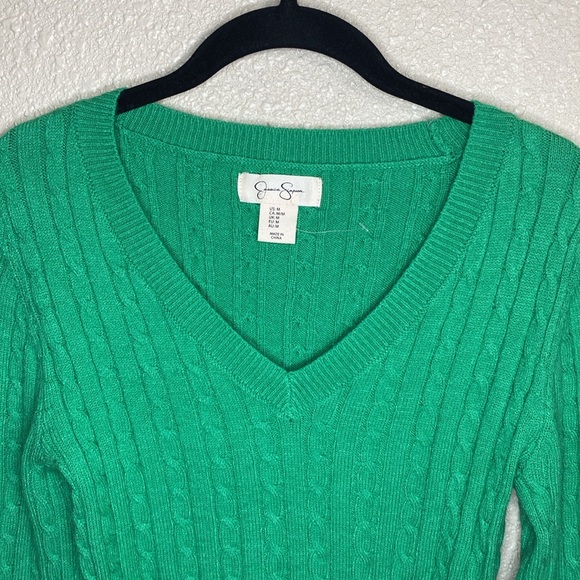 Jessica Simpson Green Cable Knit V-Neck Sweater NWOT Size M - Picture 2 of 9